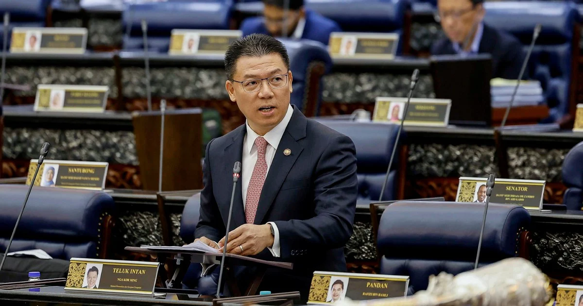 sjkp 141124 nstfield image socialmedia