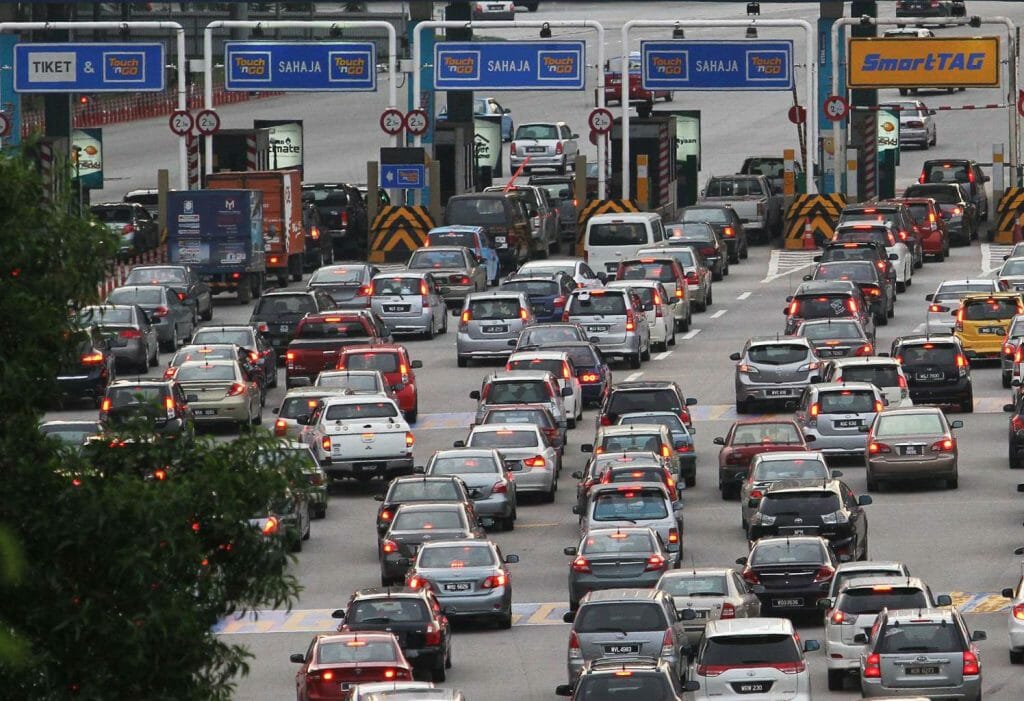balik kampung traffic