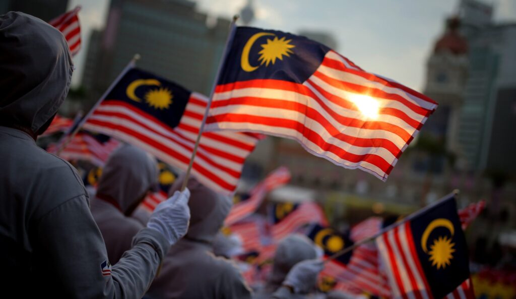 End Culture Wars, Build Malaysian Nationalism – Liew Chin Tong