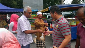 893316_516526498419660_478853359_o