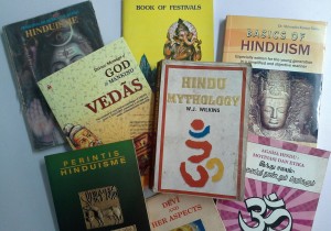 Terdapat pelbagai versi mengenai kisah dewa-dewi dalam ajaran Hindu.