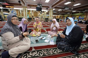 hannah-yeoh-ramadhan2