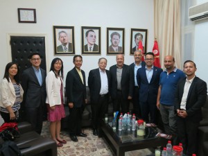 Bersama Timbalan SU Agung UGTT, pemenang Hadiah Nobel