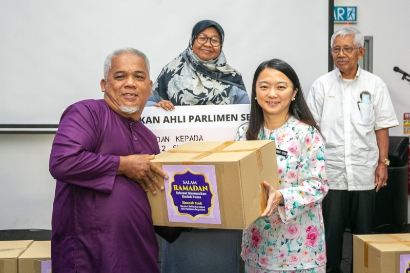 Hannah Yeoh Dah Lama Jadi Wakil Rakyat Yang Bantu Komuniti Muslim Di Kawasannya