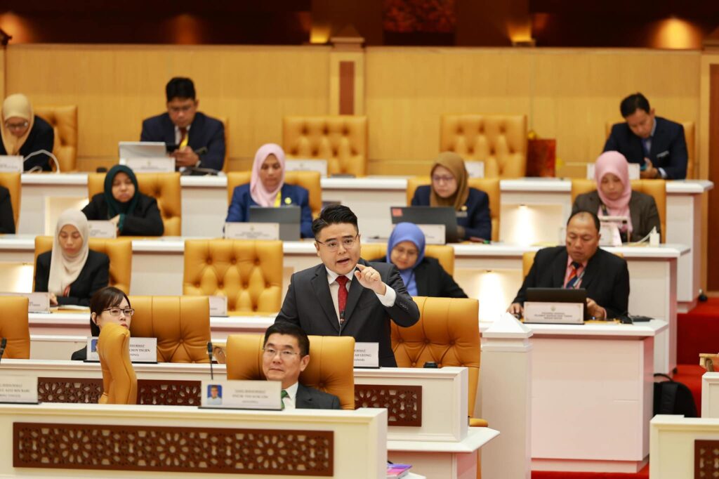 Sepandai-pandai Tupai Melompat, Akhirnya Jatuh ke Tanah Juga